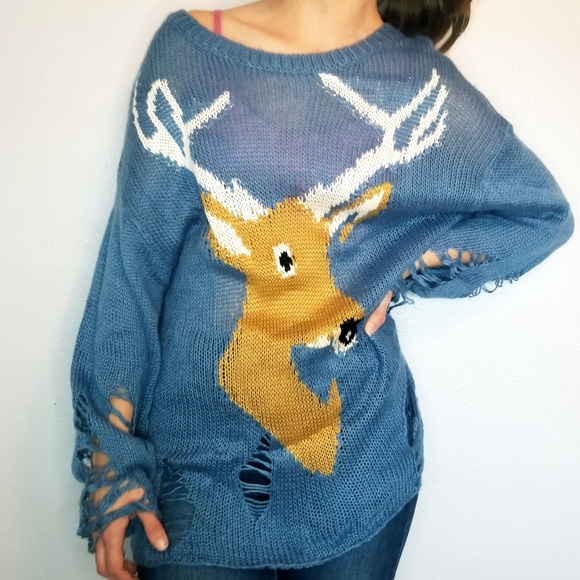 Wildfox Sweaters - Wildfox white label deer Lennon distressed sweater